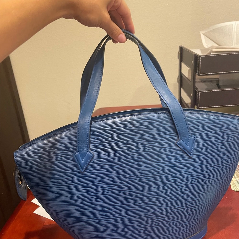 Louis Vuitton Blue Handbag - Picture 12 of 13